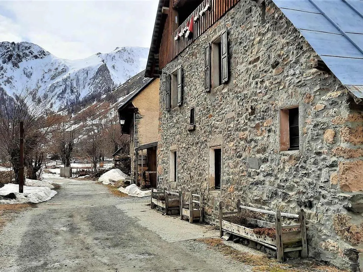 Appartement 6 Pers Avec Terrasse, Proche Commodites - Fr-1-263-508 Valloire 0*,  France
